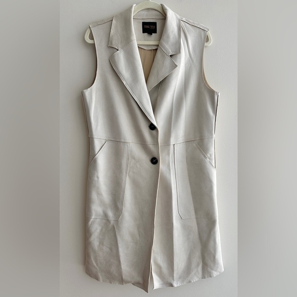 Truth By Republic Jackets & Blazers - Truth By Republic Women’s Suede Vest Jacket, Bone, Size Medium